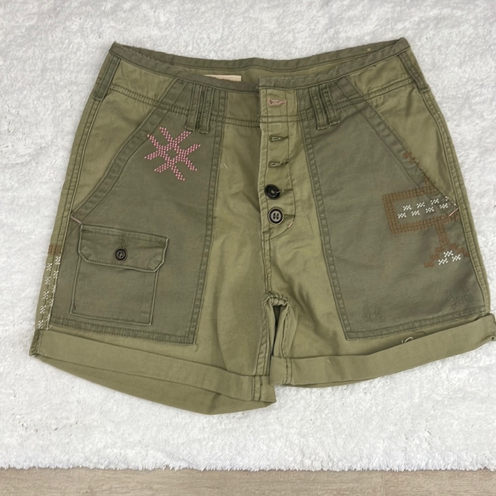 Anthropologie shorts khaki